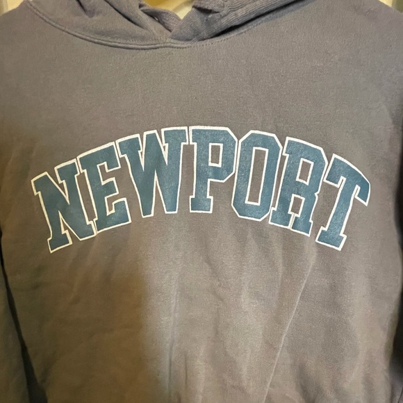 Newport Cropped Hooded Sweatshirt - Picture 4 of 5